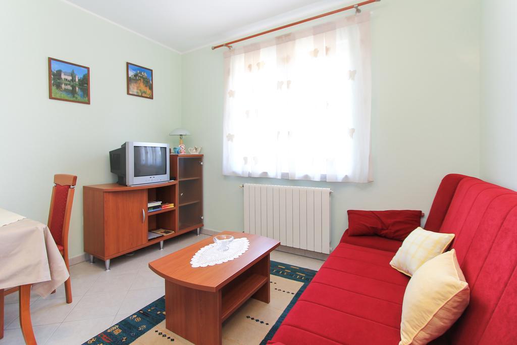 Apartments Silvia Poreč Dış mekan fotoğraf